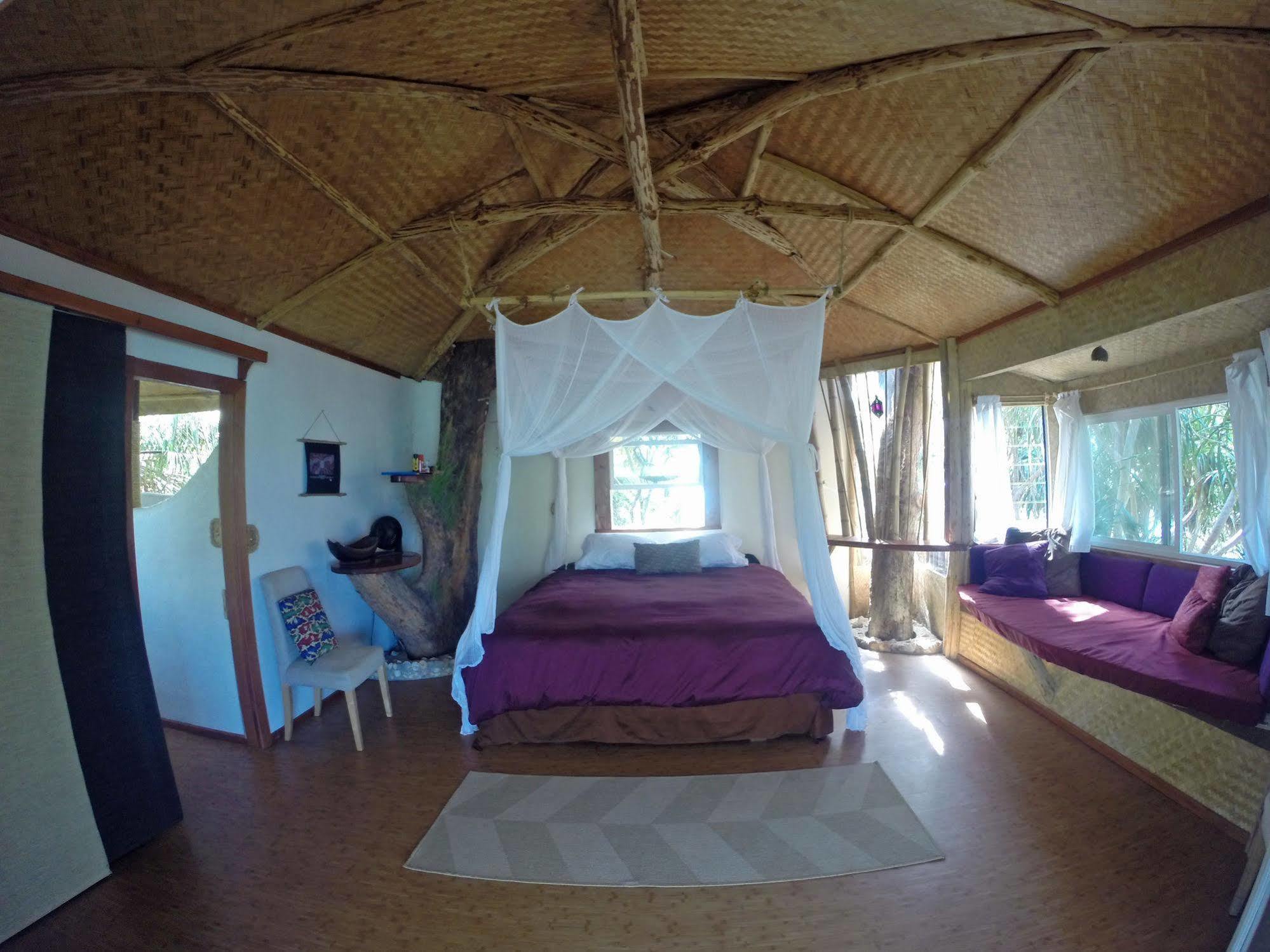 Mandala Resort Neiafu 外观 照片
